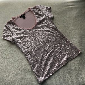 Light pink sequined WH-BM T-shirt